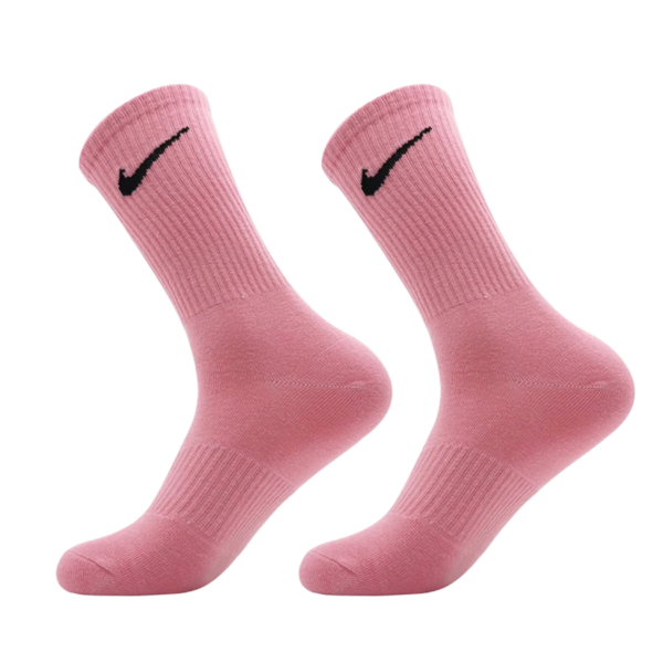 Classic Nike Socks - Image 4