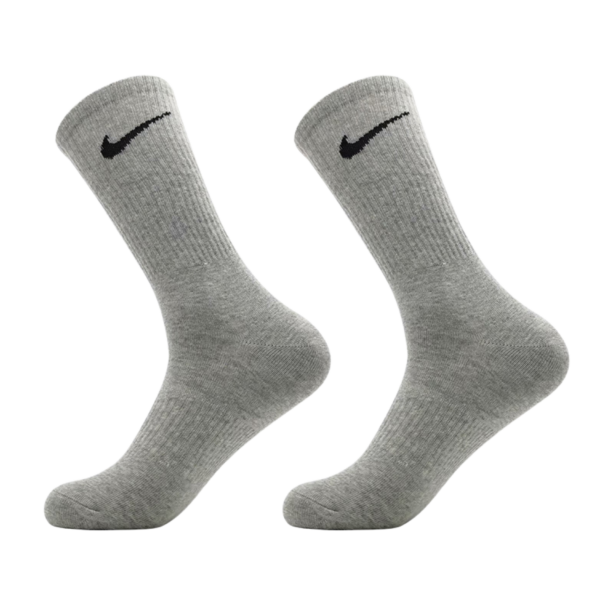 Classic Nike Socks - Image 3