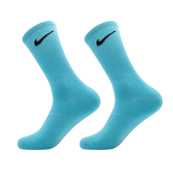 Classic Nike Socks - Image 6